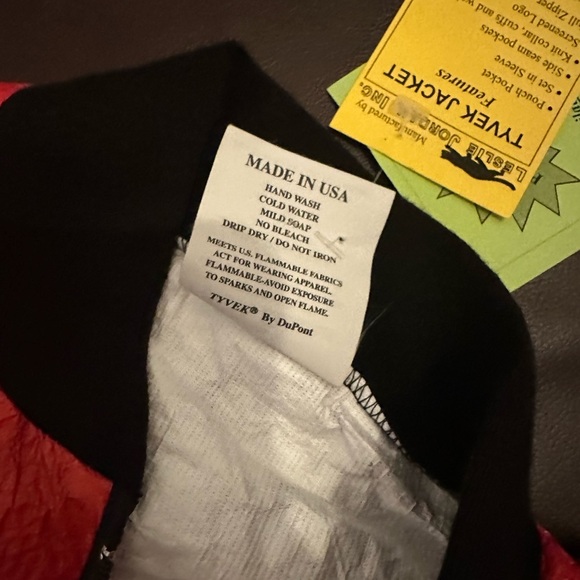 Tyvek jacket - Picture 8 of 9